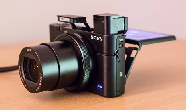 Sony RX 100 Mark III Sony_RX100_III_Physical_Features